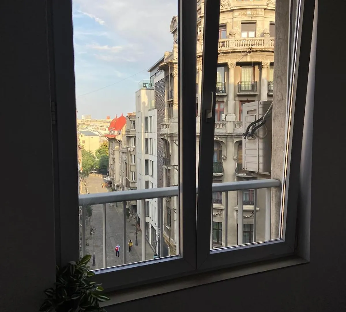 Minimalist Place Bucharest 0*,  Romania